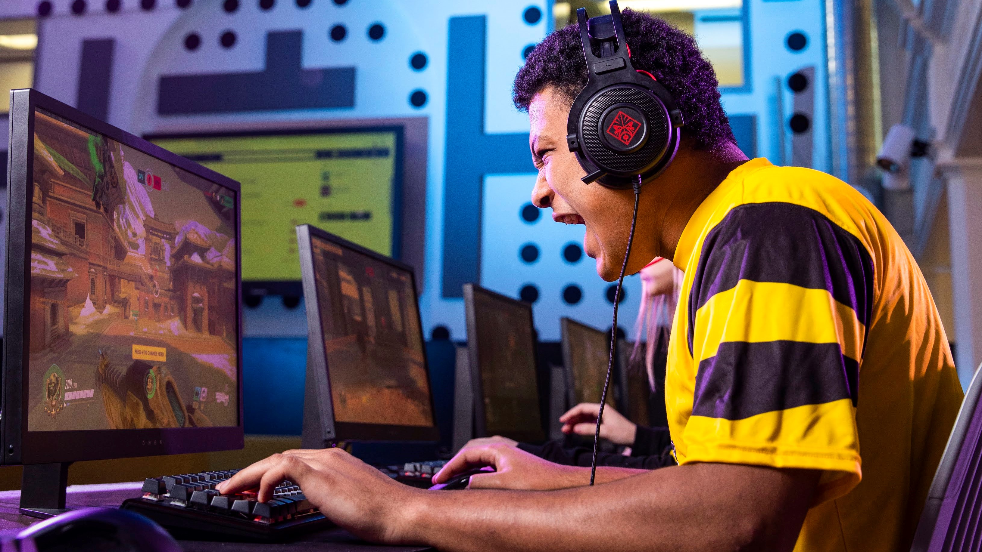 Pro Gamers Call Out Intel CPUs for Performance Flops