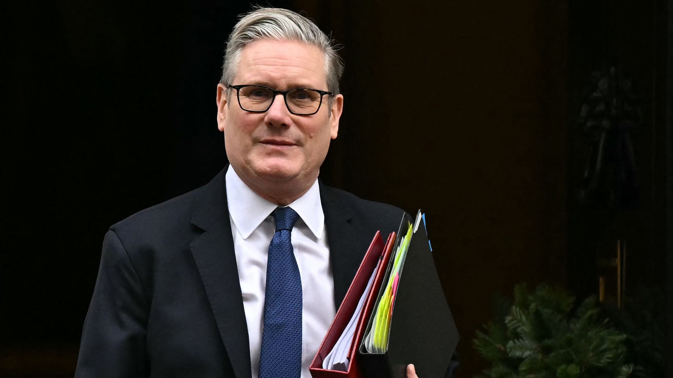 UK Considers Gaming Ban for Child Safety