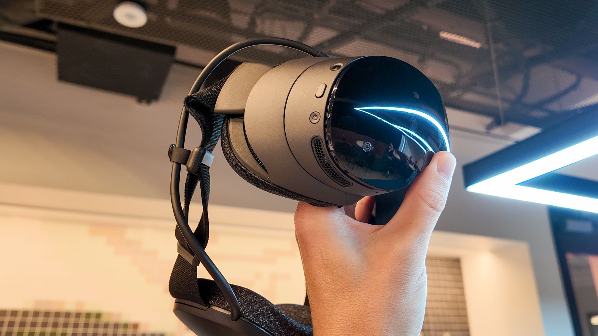 Steam Frame VR Headset Coming This Summer