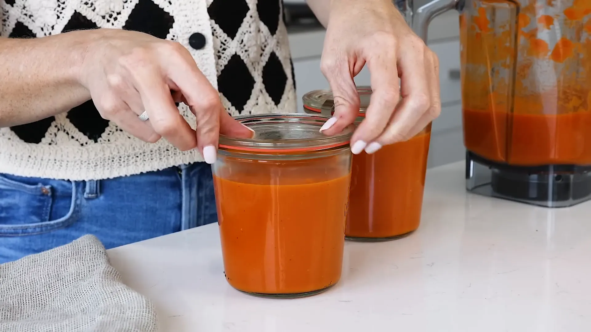 Storing soup in containers