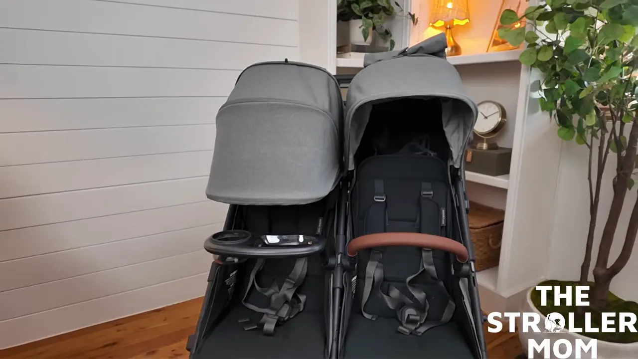 UPPAbaby Minu Duo in studio with no kids in the seat