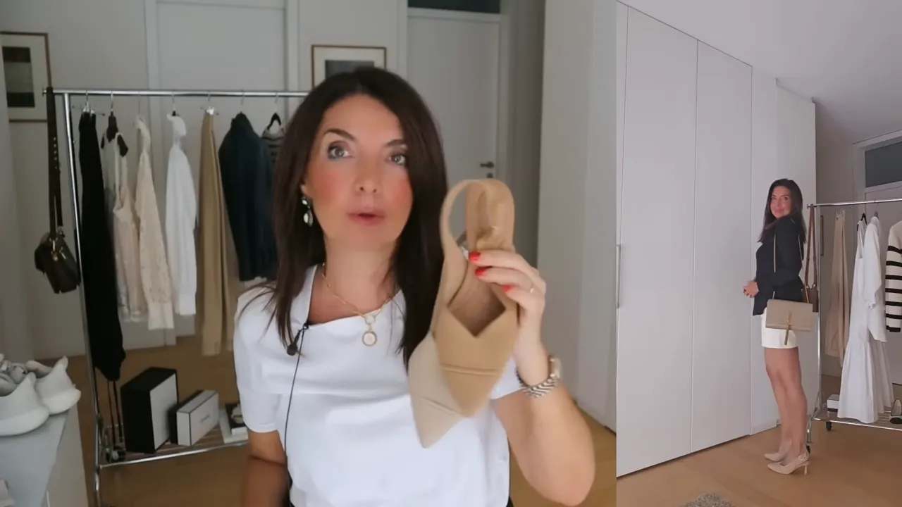 paio di slingback estive leggere tenute in mano