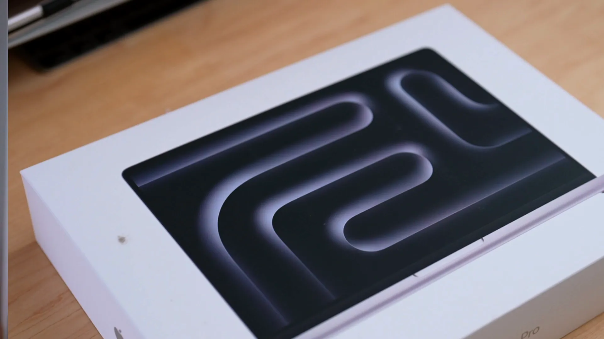 Unboxing the M4 MacBook Pro