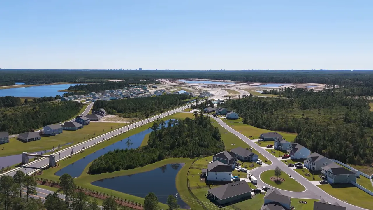 Map overview showing proximity to North Myrtle Beach and local amenities