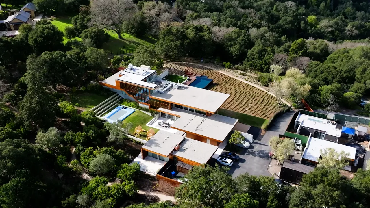 Spacious luxury home with pool and landscaped grounds in San Mateo County