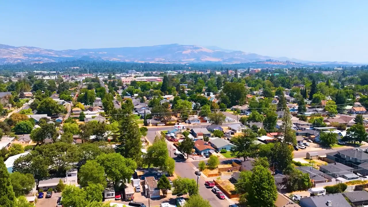 Tree-lined fairways of Rogue Valley Country Club