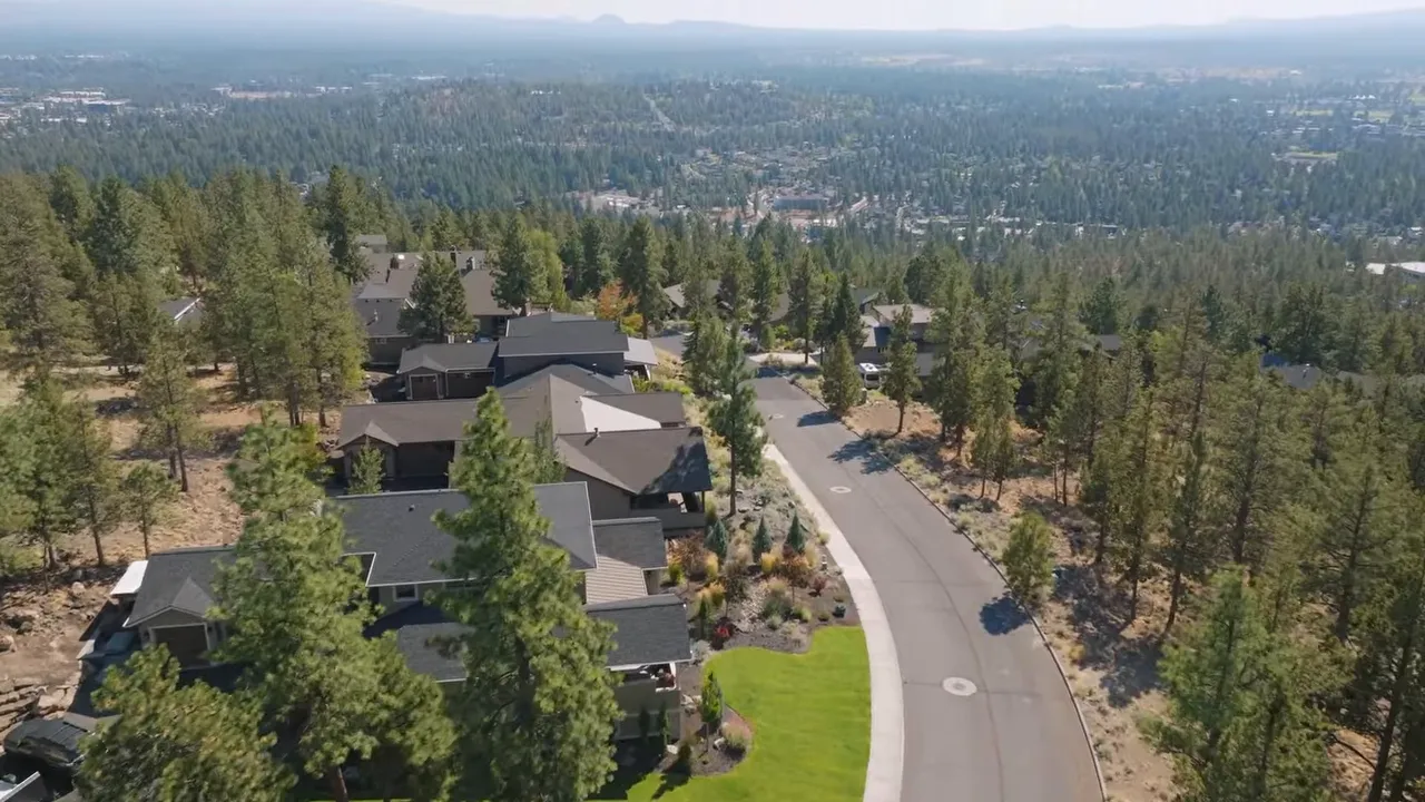 Aerial view of Aubrey Butte, one of Bend Oregon’s luxury neighborhoods