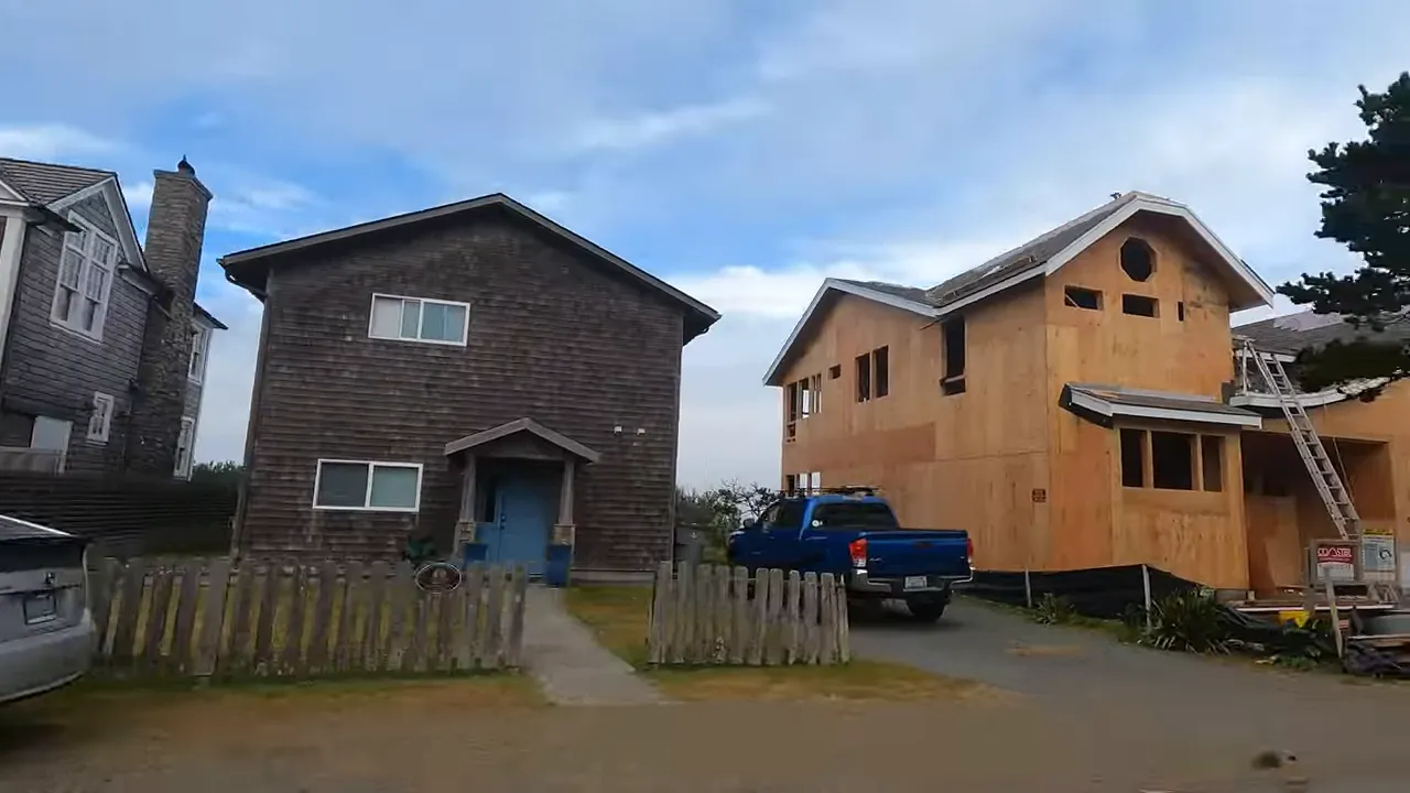 Neighborhood in Cannon Beach OR