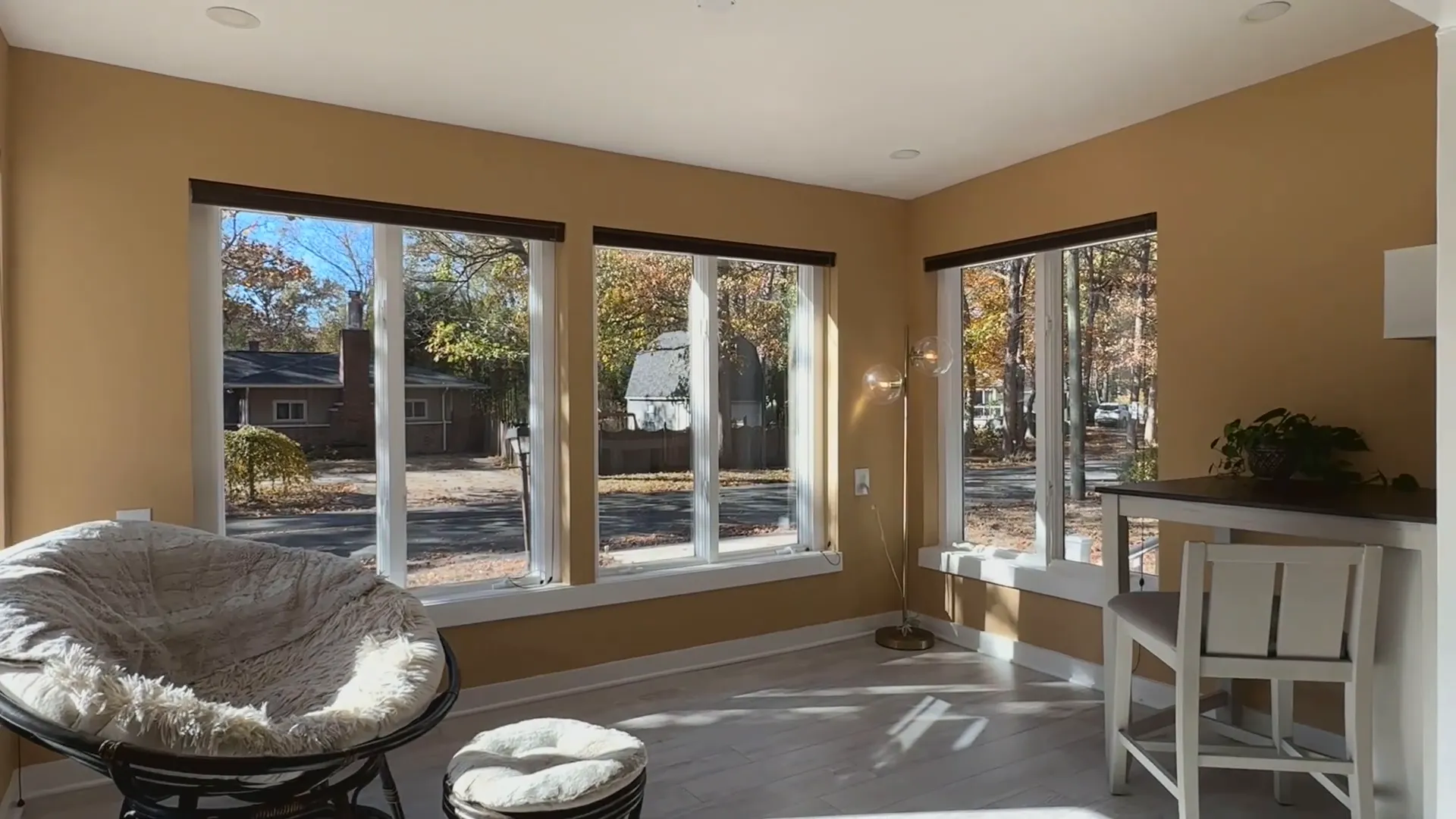 Sunroom with cozy ambiance