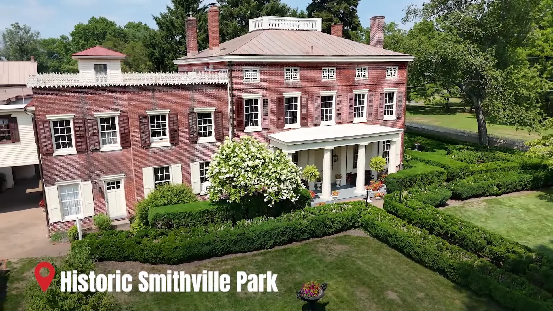 Historic schoolhouse in Smithville Park