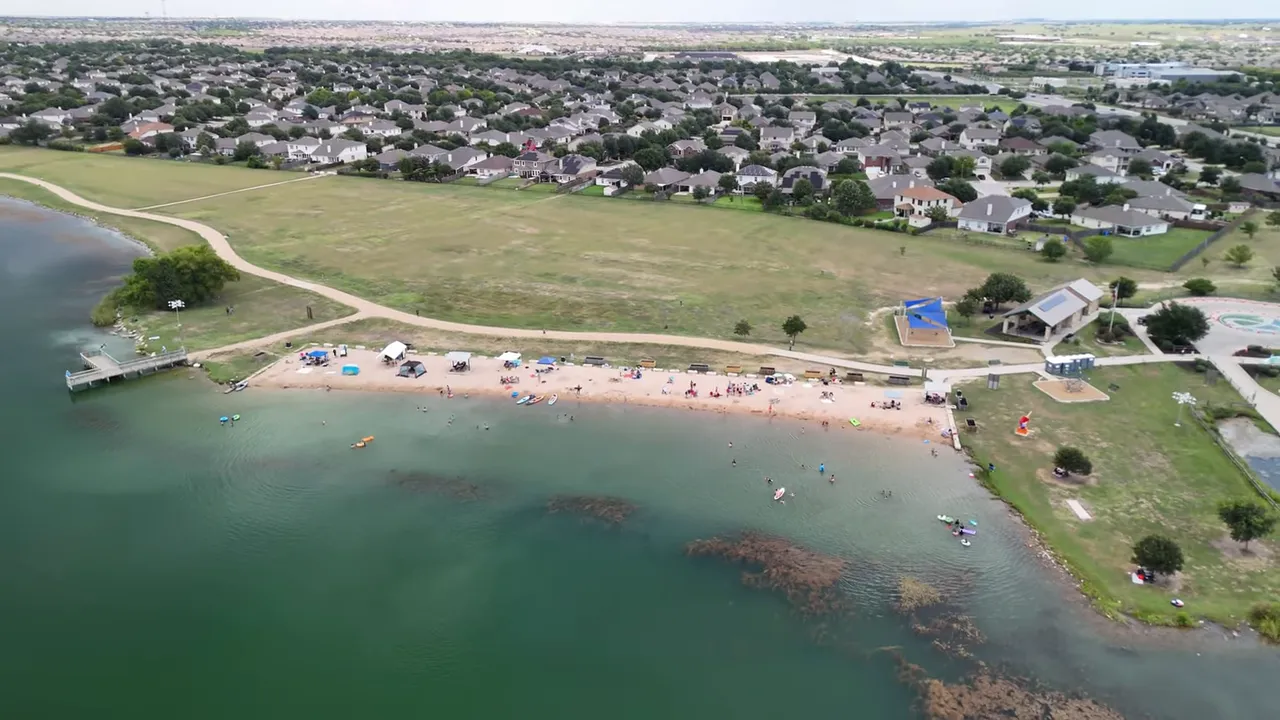 Screenshot of the Niche '2025 Best Places to Buy a House in the Austin Area' page showing Pflugerville's ranking and summary.