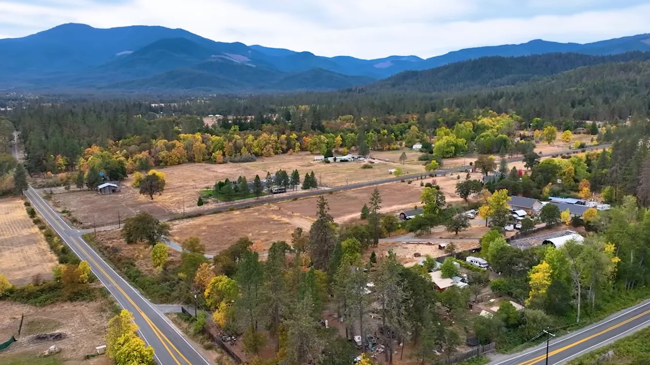 satellite map with Gold Hill area highlighted and labeled, ranking icon showing #10