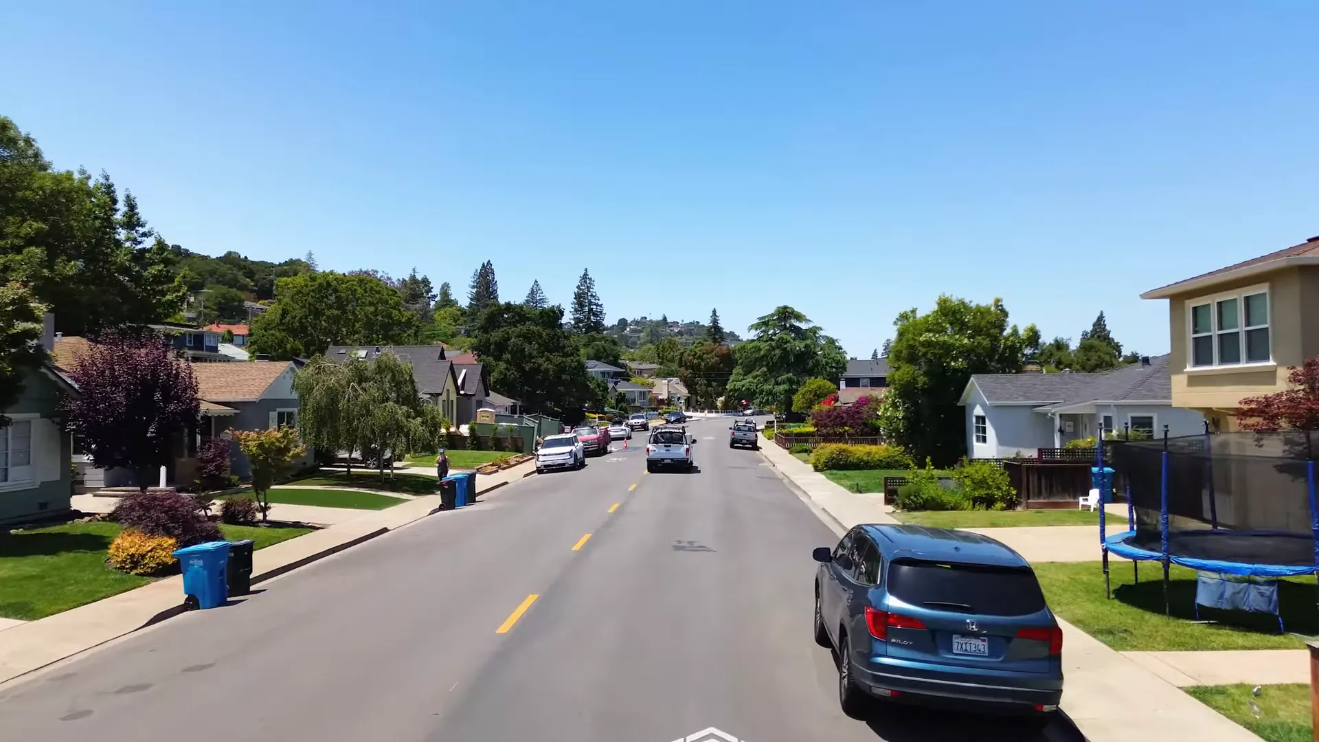 Living in Belmont vs San Carlos