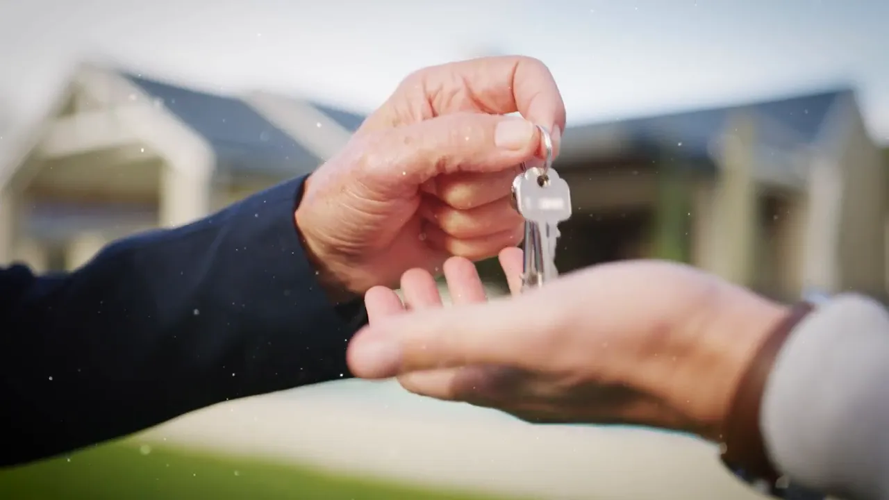 DFW New Home Podcast screenshot with Zak Schmidt and Megan Reeves explaining red and green flags for buying new construction in DFW