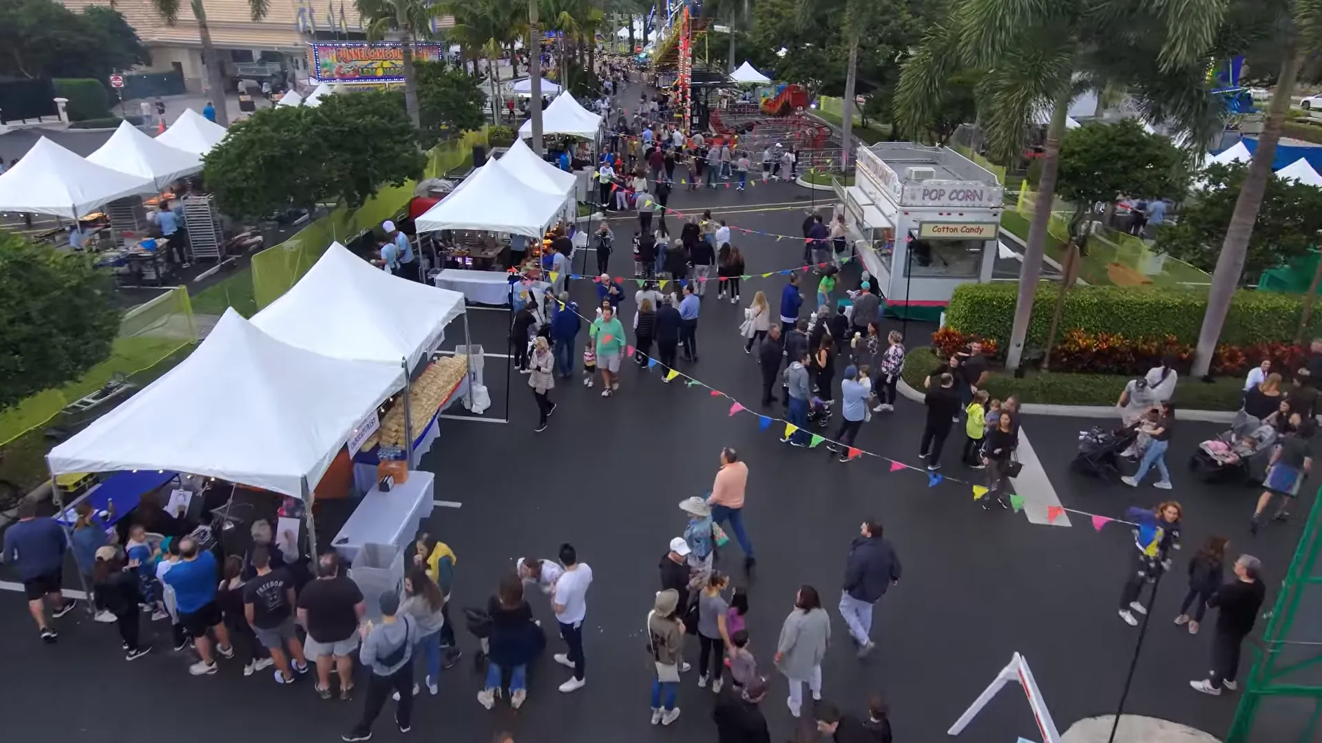Polo Club entrance and sign