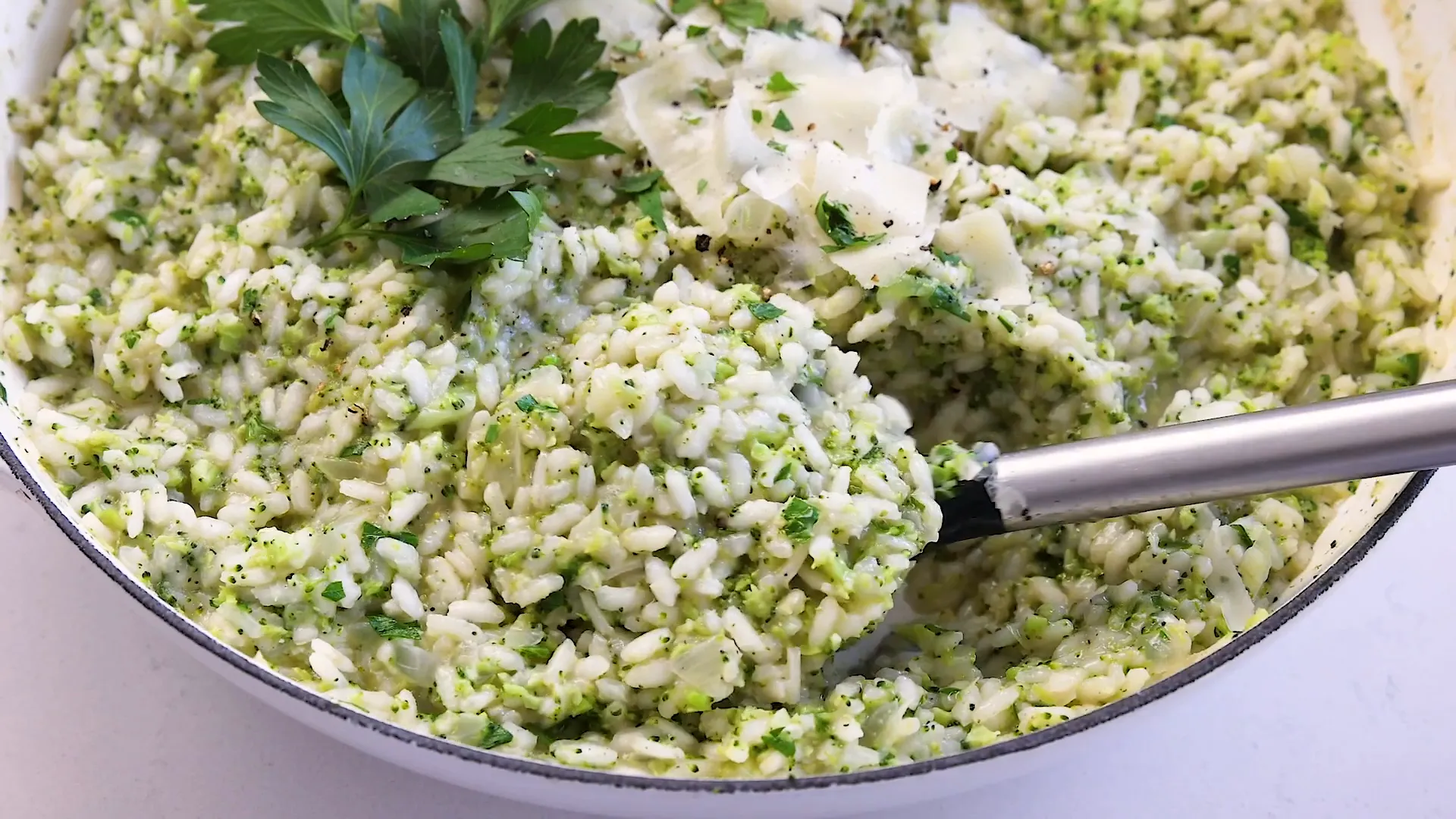 Serving risotto in bowls