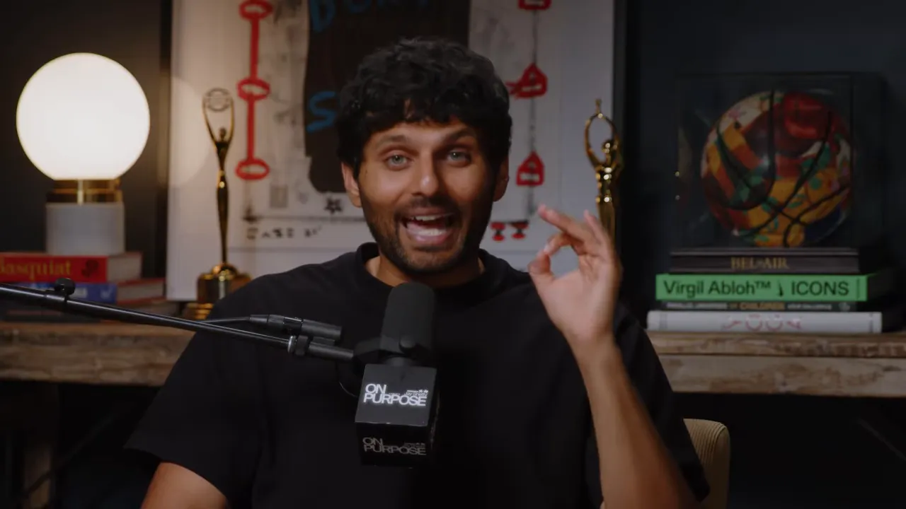 示範吸四秒吐六秒的呼吸練習畫面