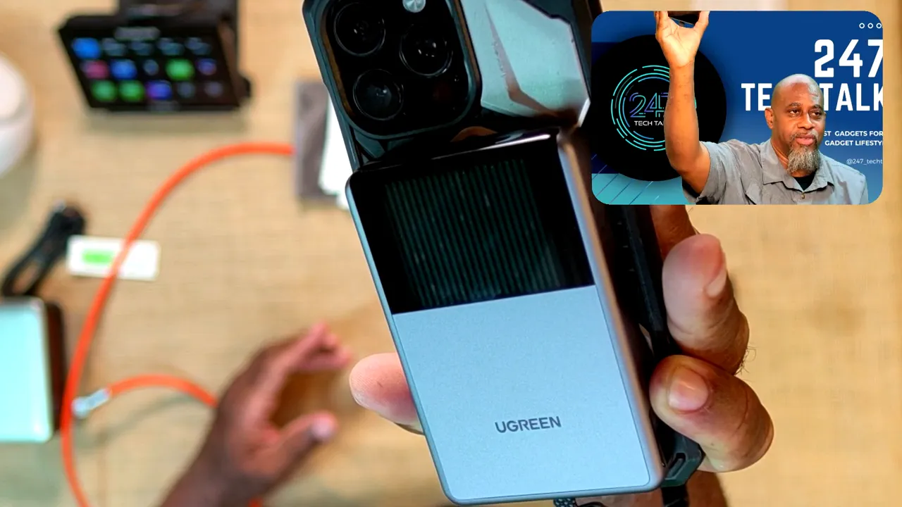 Close view of a phone with the UGREEN magnetic power bank attached to its back