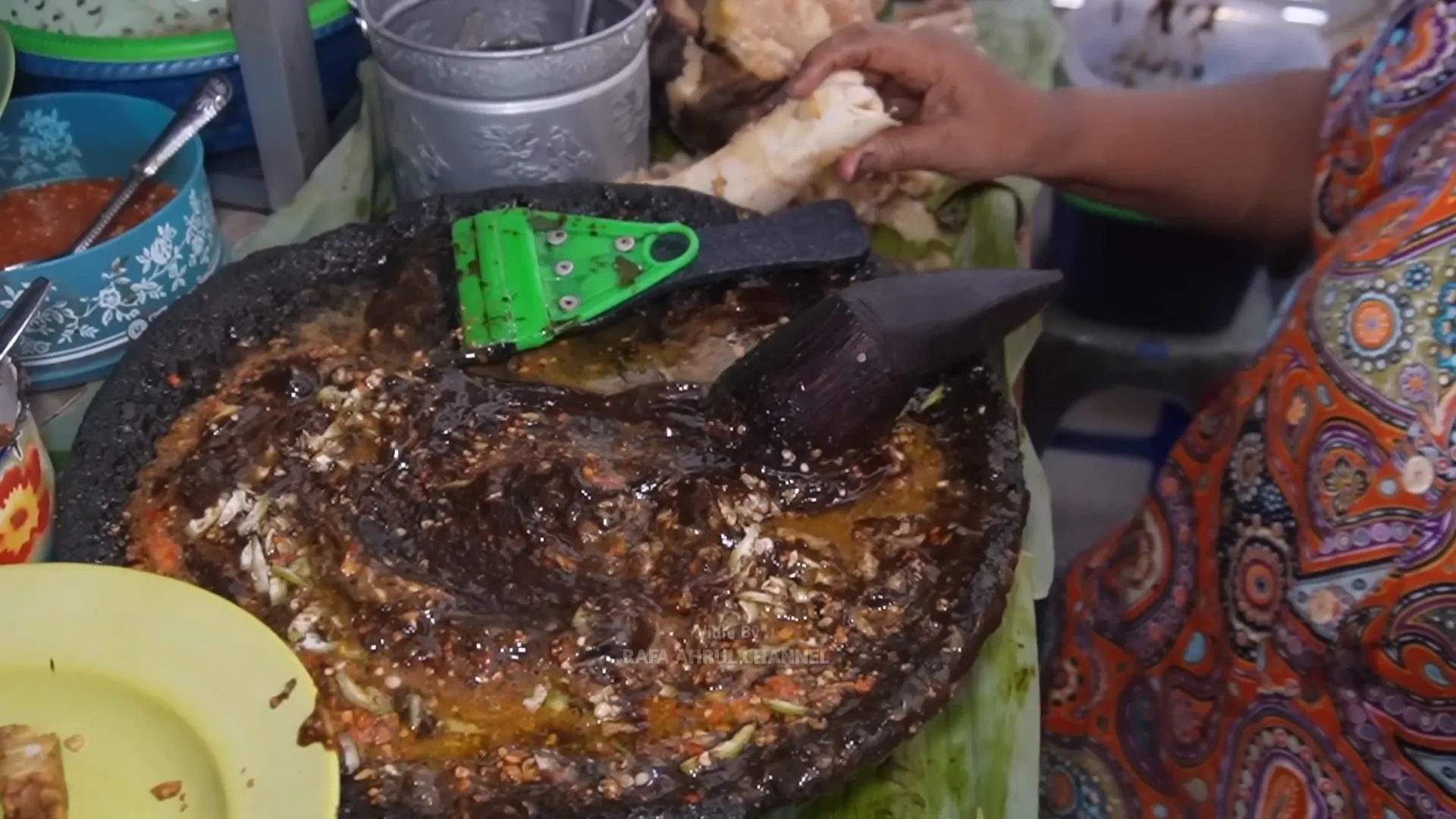 Menu dan harga rujak kikil Cak Said