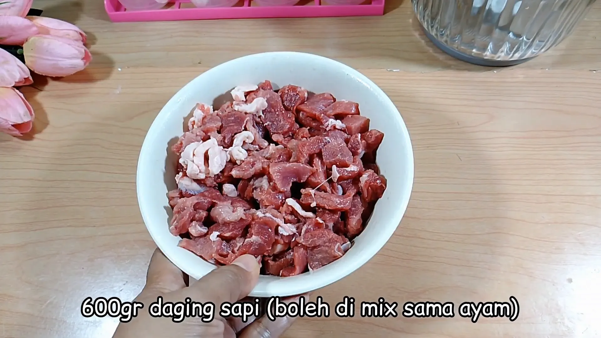 Tahu bakso daging sapi yang kenyal dan gurih siap disantap