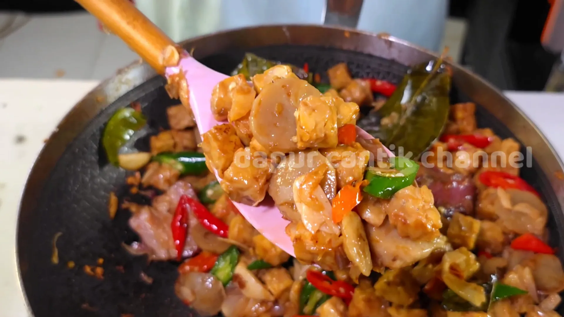 Oseng tempe bakso siap disajikan, sederhana dan lezat