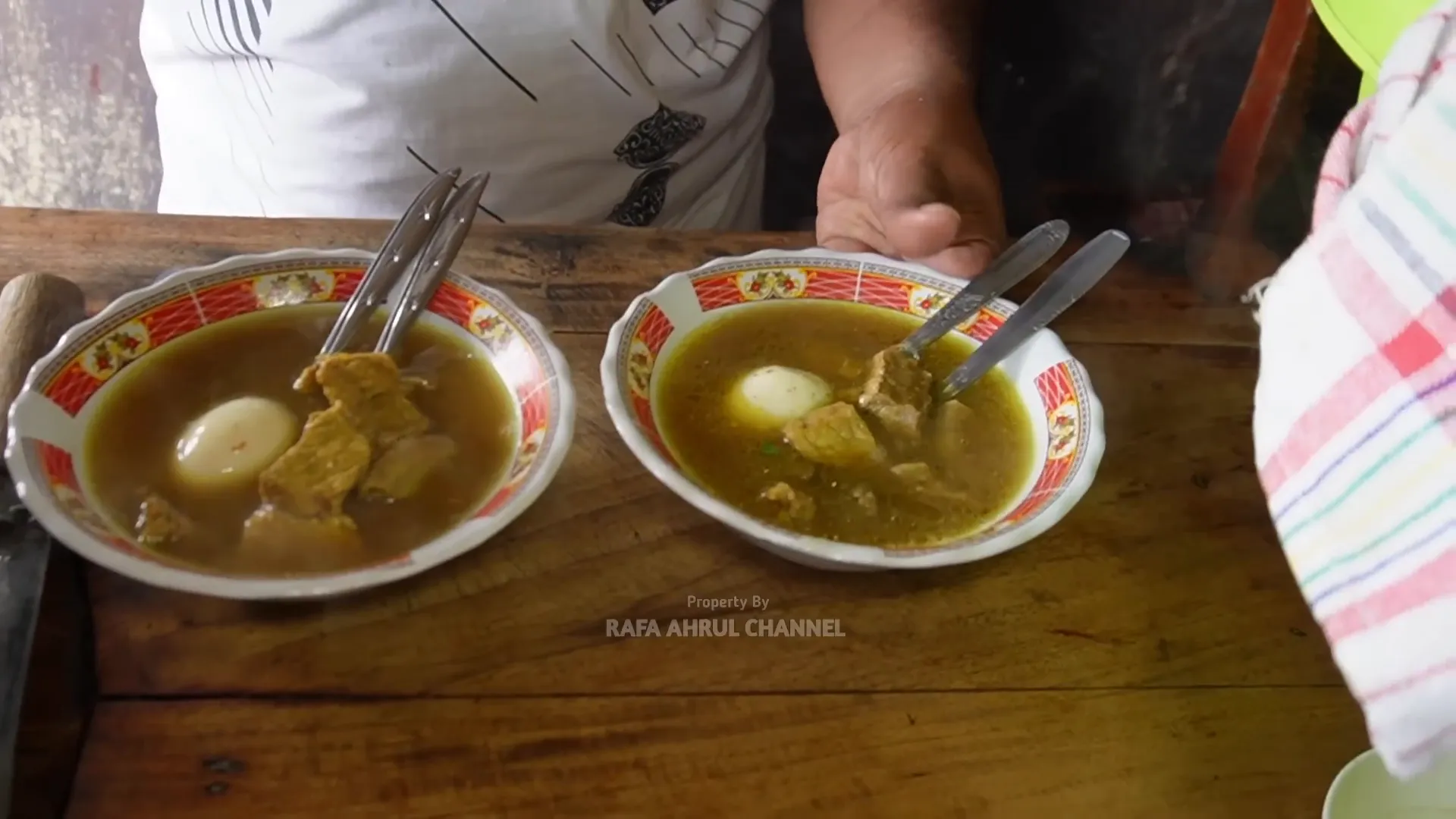 Harga menu soto iga Golden Pojok mulai dari 25 ribu hingga 60 ribu
