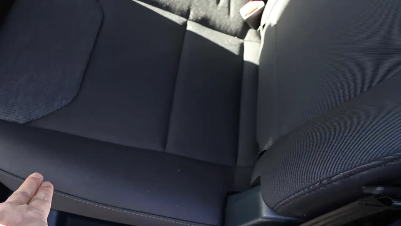 Ford Maverick rear cloth seat cushion and stitching detail