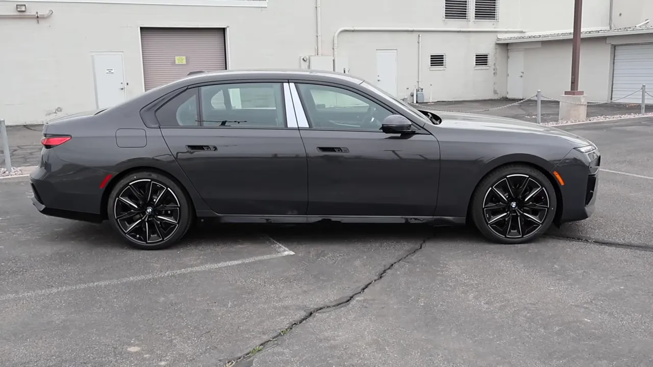 full side profile of 2026 BMW 760i showing wheels and proportions