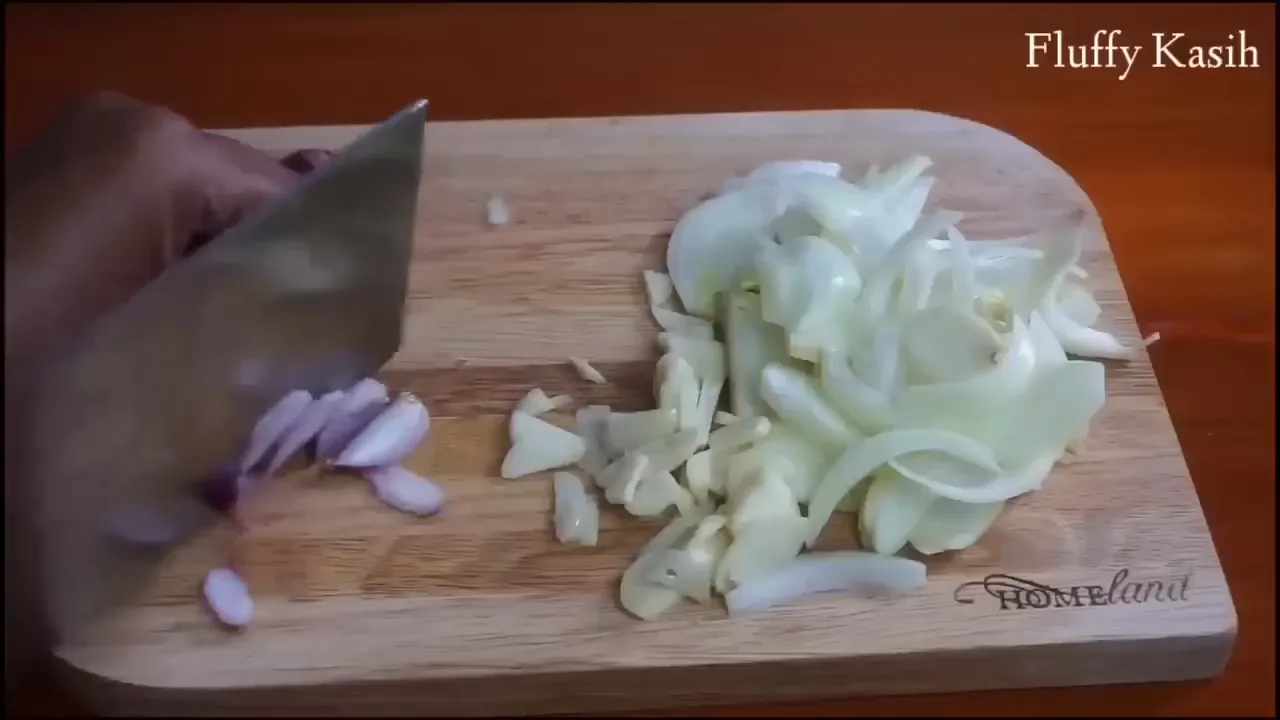 Tumis buncis dan bakso dengan bumbu iris
