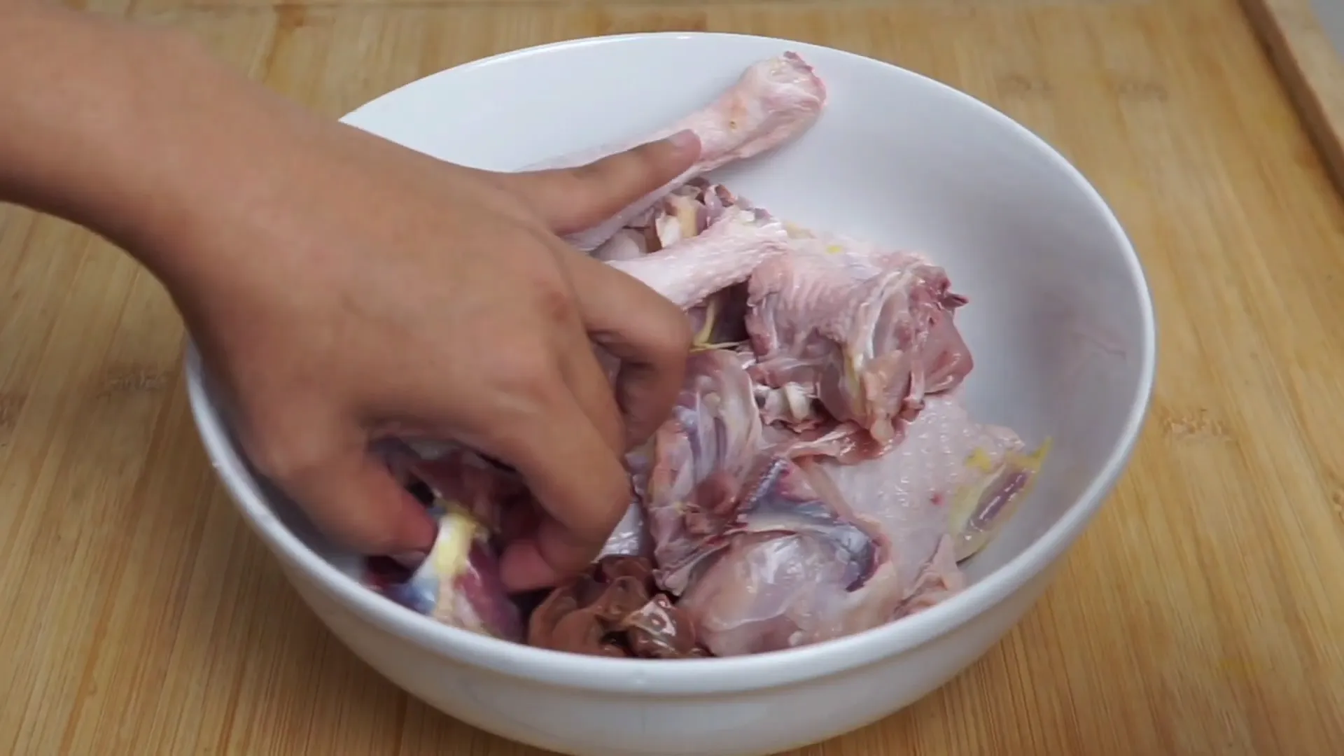 Bahan-bahan ayam kecap siap dimasak