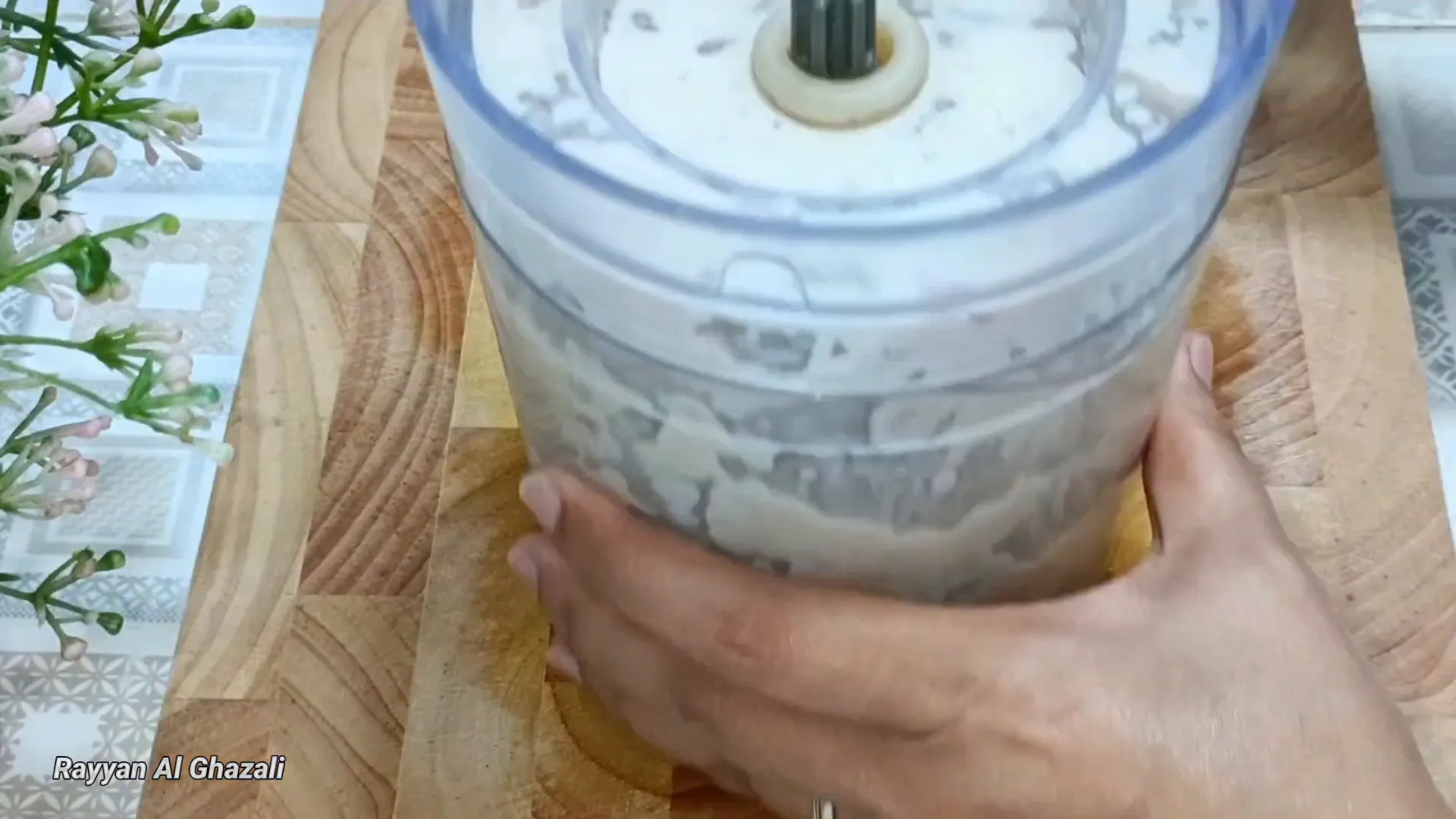 Bumbu halus bawang putih, bawang merah, dan jahe siap digunakan
