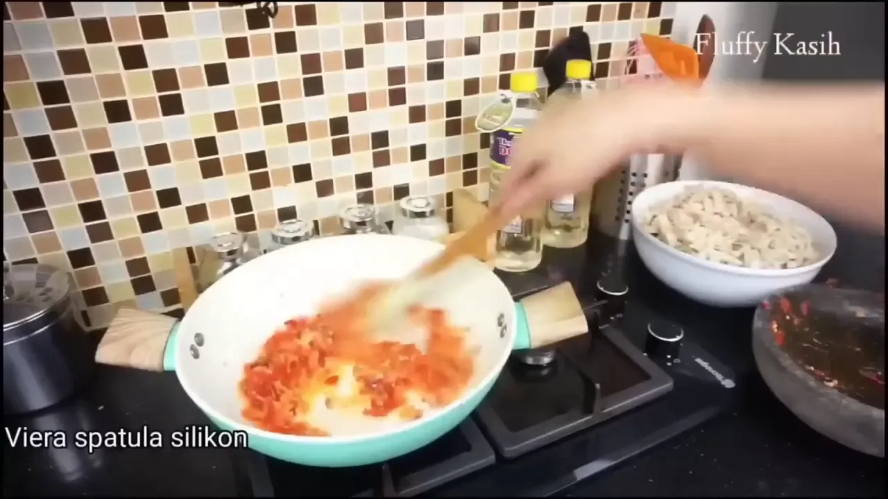 Tumis nangka muda dengan cabai merah dan daun bawang