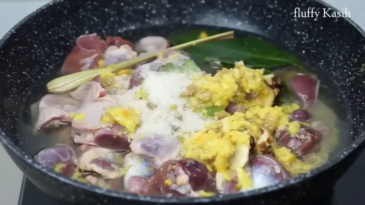Rempela ati goreng dengan sambal bajak dan lalapan segar