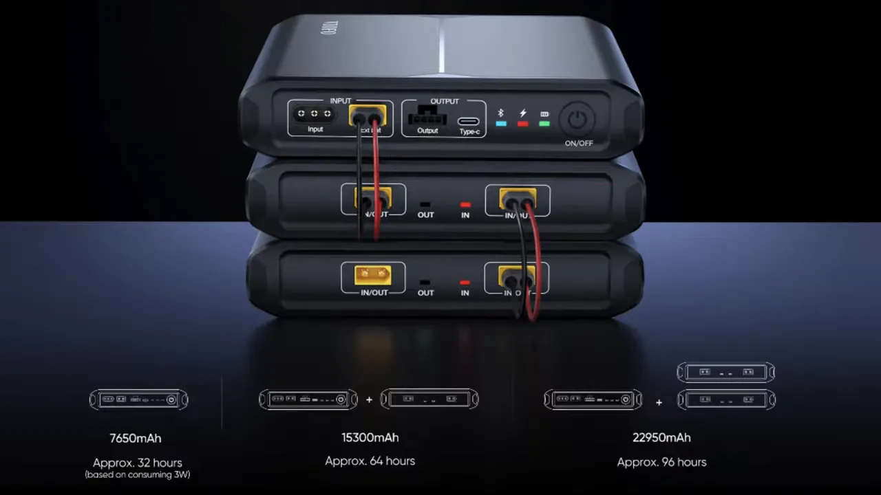 VIOFO BP100 stacked with two expansion batteries and connected by short cables