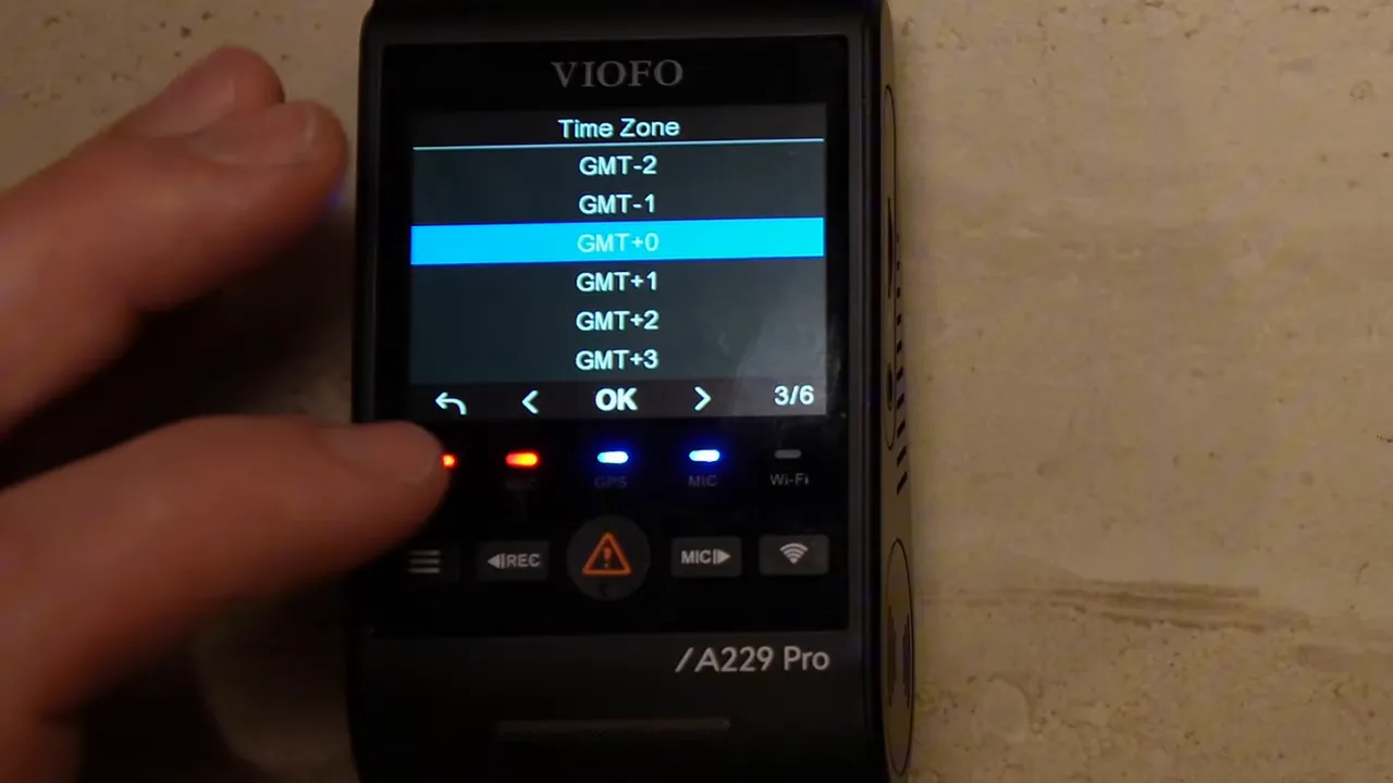 VIOFO dashcam time zone menu showing GMT+0 highlighted