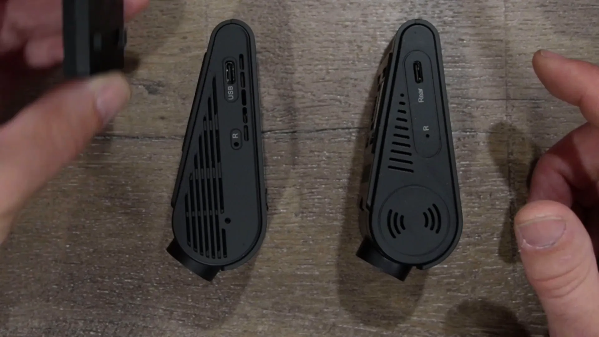 GPS antenna and power cord connection on Viofo dash cams