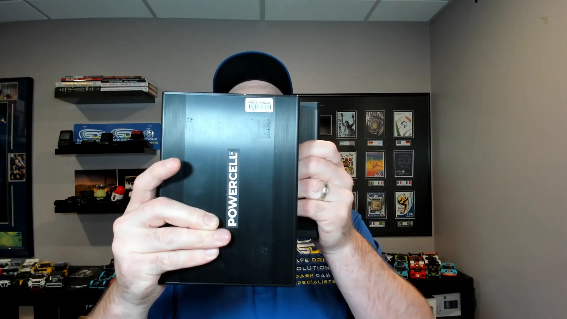 Size comparison between Power Pack Max 8 and Power Cell 8