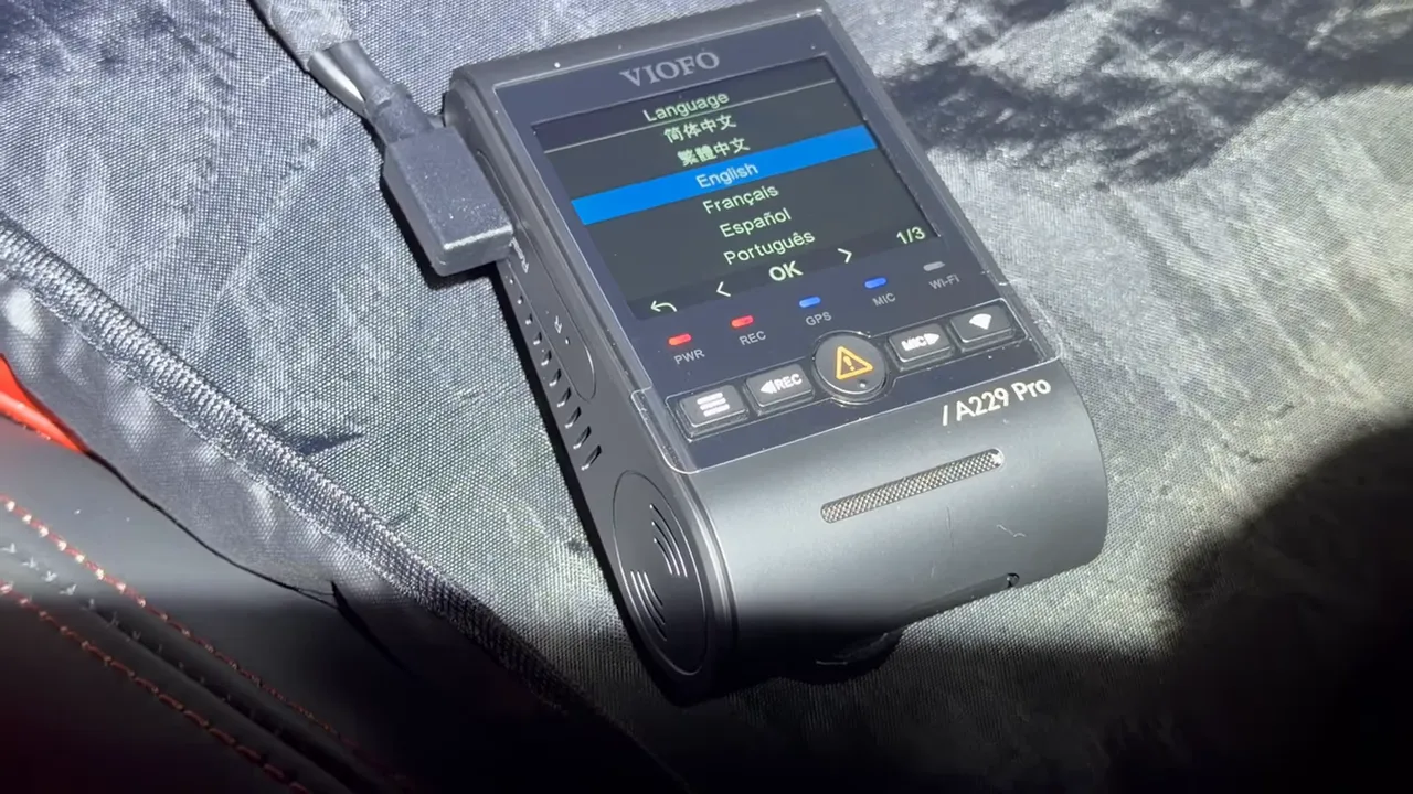 Viofo A229 Pro dash cam powered on showing language selection menu with English highlighted
