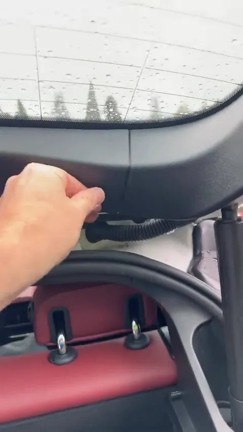 Rear camera mounted with wiring concealed on BMW i4 hatch