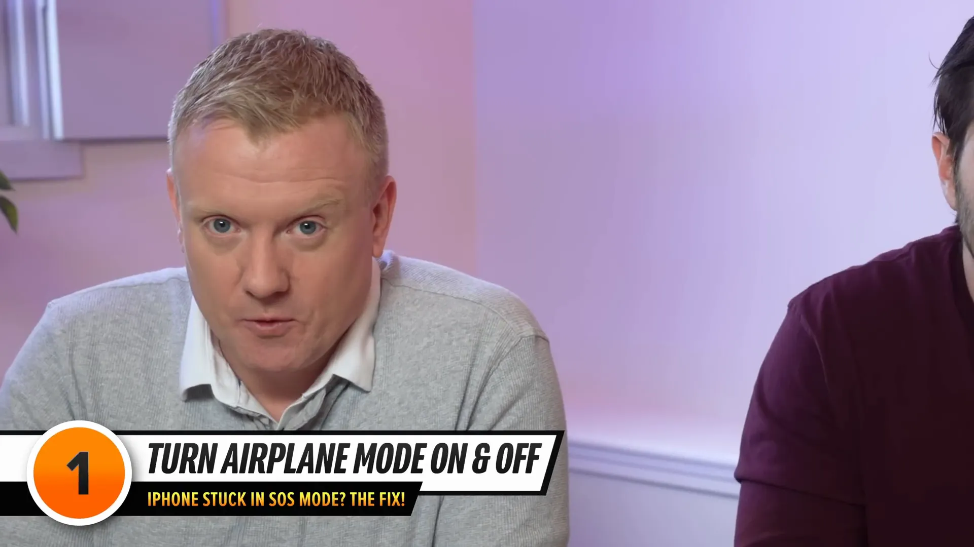 sos only on iphone fix: Your Comprehensive Guide to Resolving SOS Mode Issues 2 Toggling Airplane Mode
