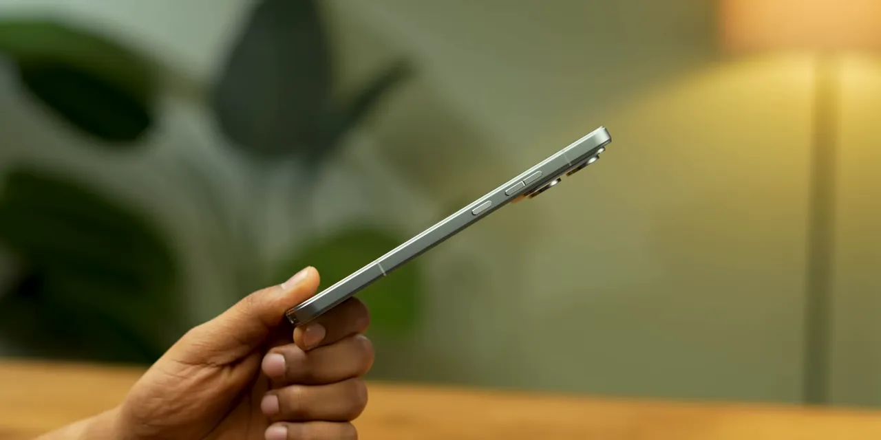 Side profile of the Motorola Edge 70 Max showing its metal frame