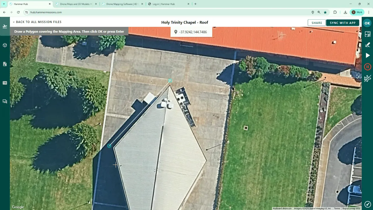 Drawing the roof boundary on the map