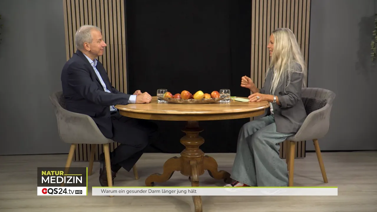 Altern beginnt im Darm - Ein Interview mit Dr. Heiko Hofmann, Mikrobiom-Experte 2 Voller, vielfältiger Kühlschrank als Metapher für gesunde Ernährung