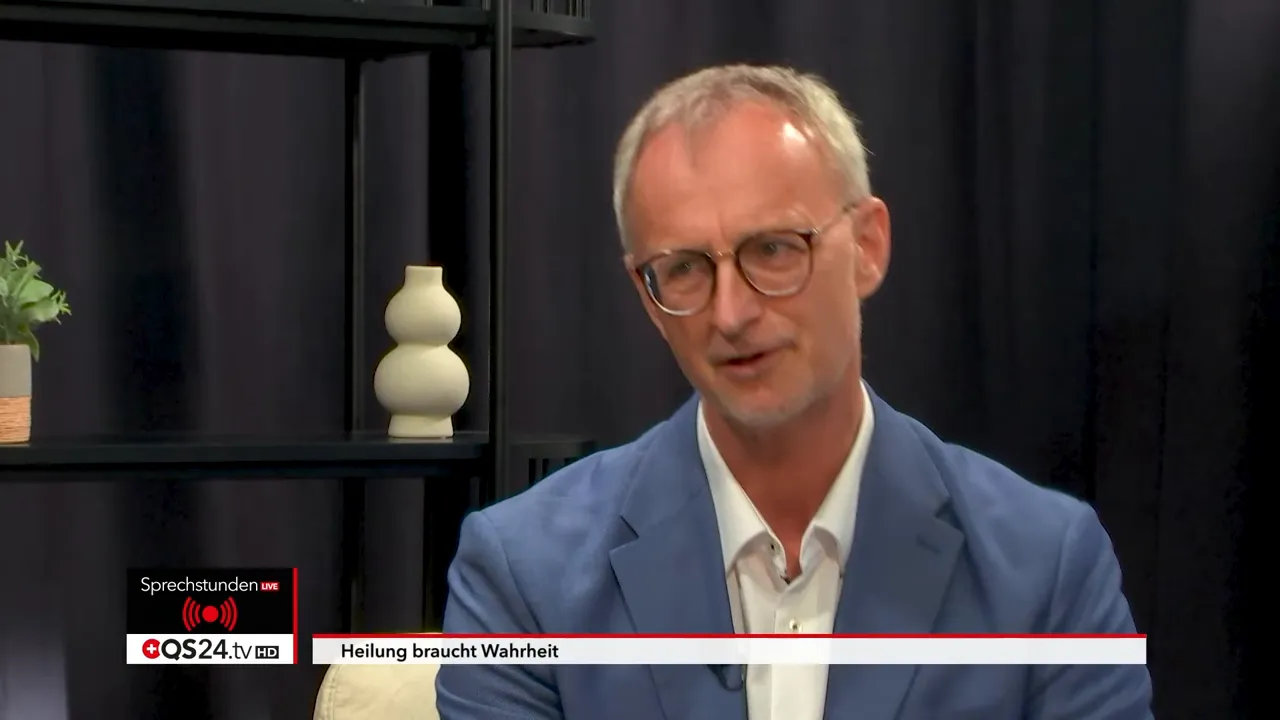 Alexander Glogg stellt Dr. Petra Wiechel vor