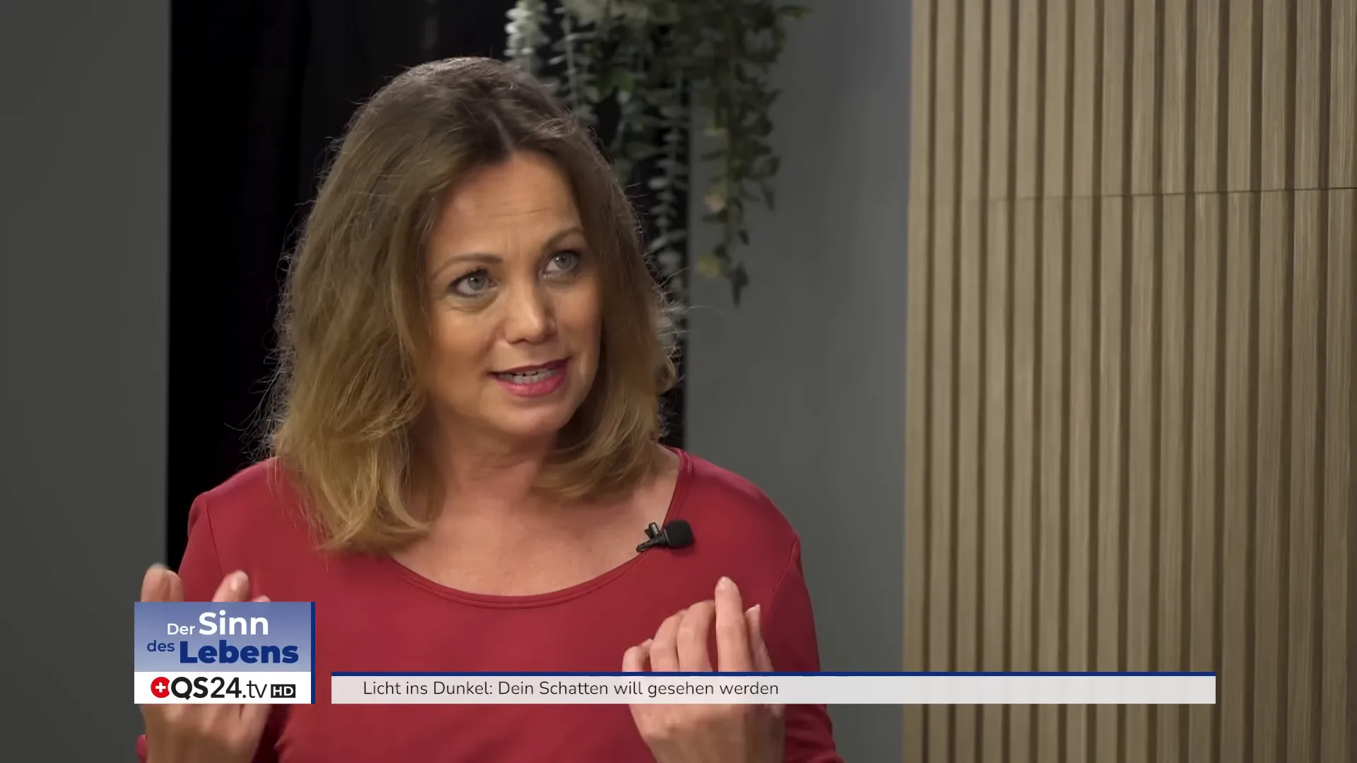 Christiana spricht über ihr Angebot: Face Reading bis Online-Ausbildungen