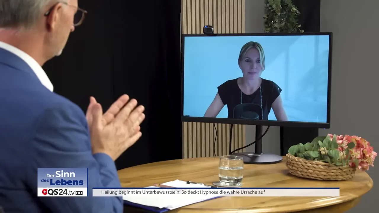 Die Psyche formt den Körper - Interview mit Julia Bleser, Kommunikations- und Klinische Psychologin M.Sc., Hypnose-Coach 4 Kinder und verhaltensbasierte Hintergründe bei ADHS