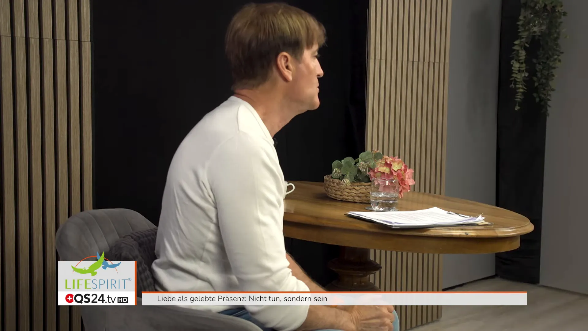 Meditation als Weg zum Gelöstsein: Atmung und Präsenz