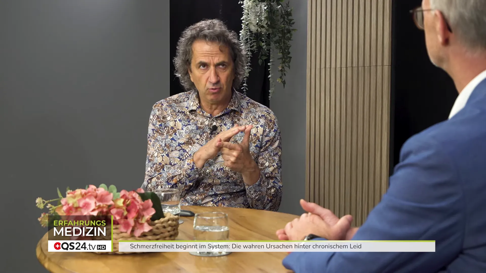 René Gräber erläutert die zwei Schmerzursachen: Struktur vs. Entzündung