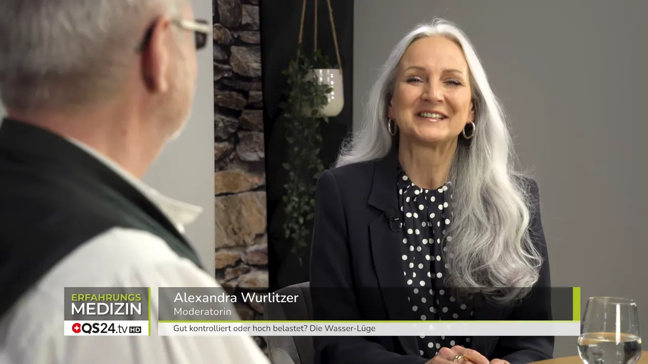 Das tägliche Gift in unserem Wasser - Interview mit Erich Meidert, Wasserexperte 1 Moderatorin Alexandra Wurlitzer stellt Erich Meidert vor