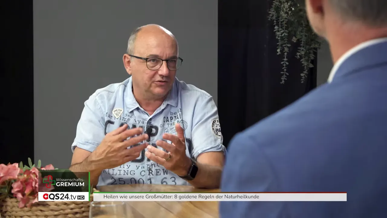 Dr. Simon Feldhaus erklärt den Ursprung älterer Hausmittel